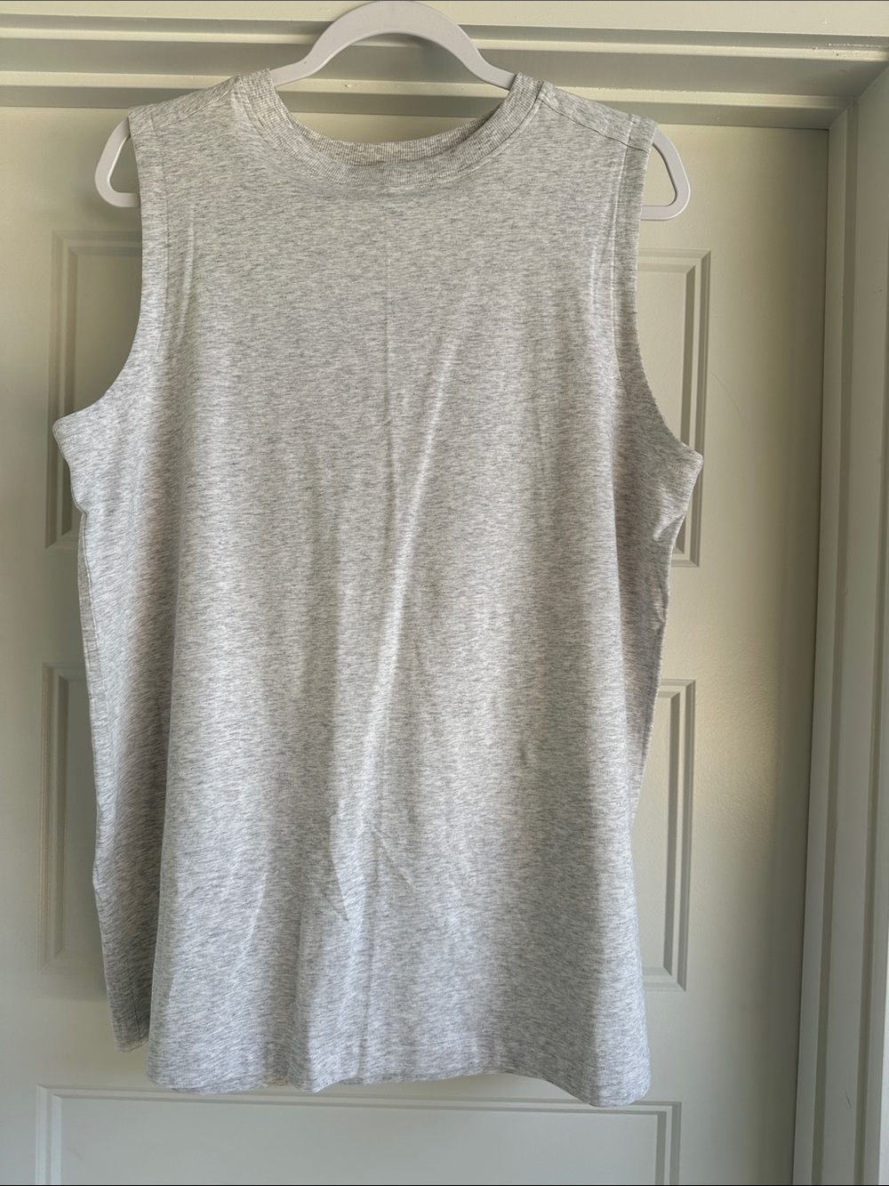 lululemon athletica Light Grey Sleeveless Tank